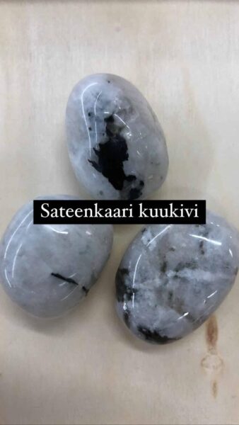 Sateenkaari_kuukivi_2_3cm_hiottu